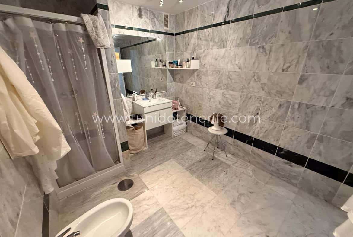 Apartamento en venta en Los Cristianos