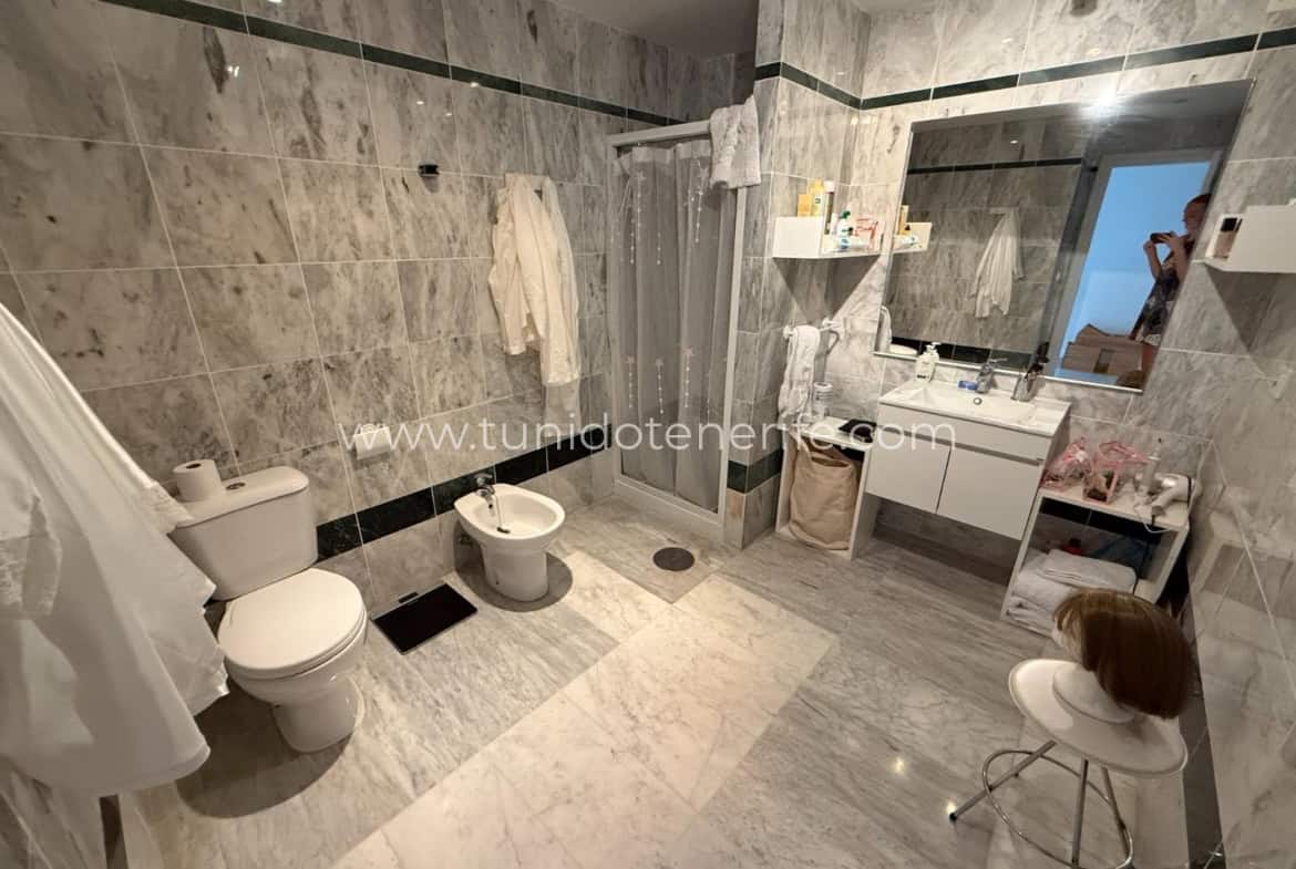 Apartamento en venta en Los Cristianos