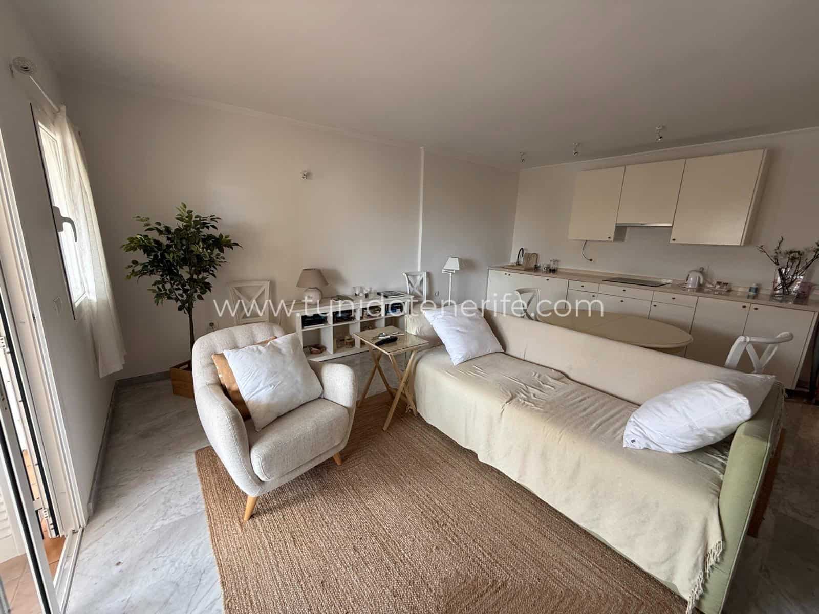 Apartamento en venta en Los Cristianos